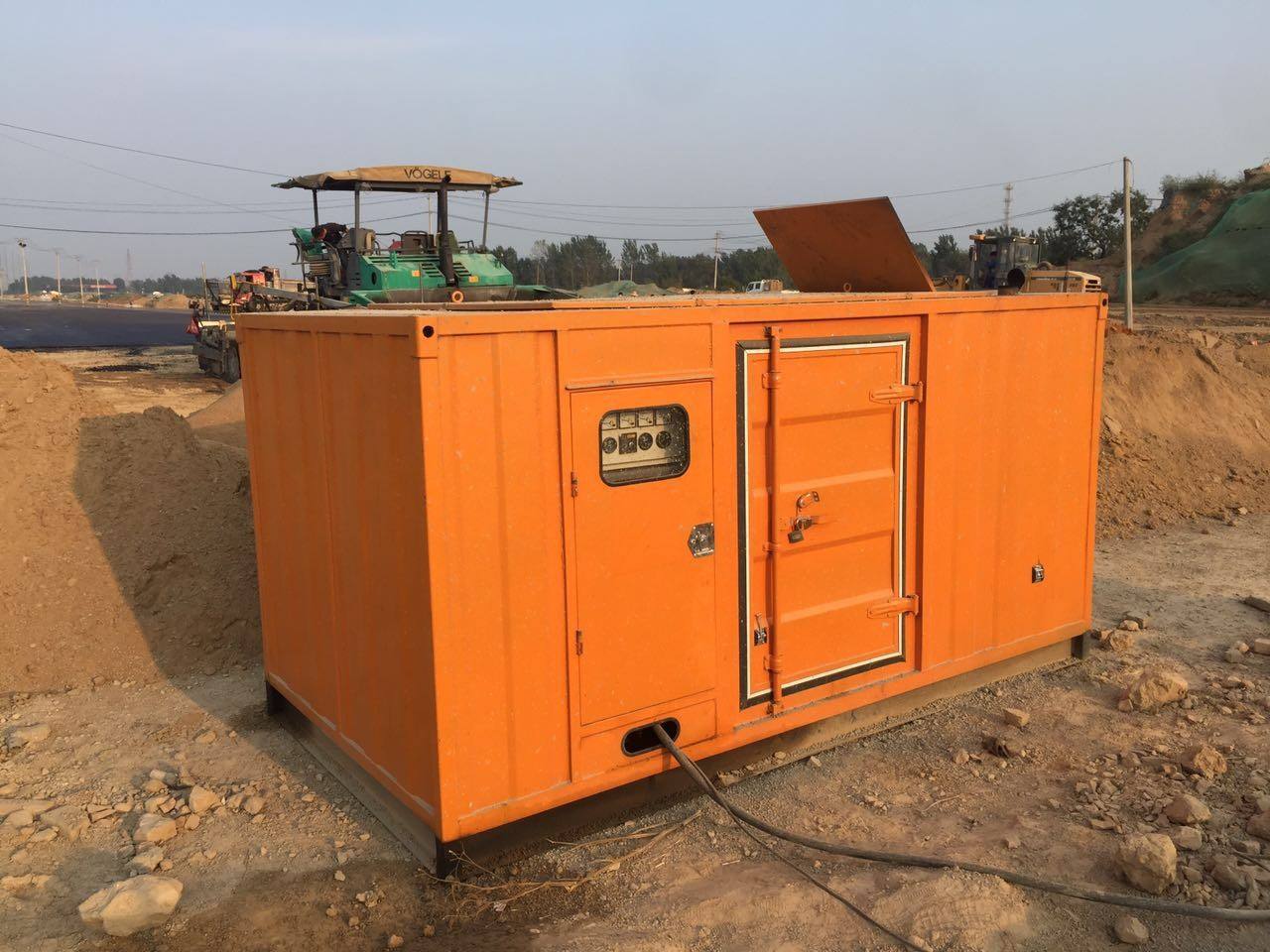 西乡塘发电机出租-不同气候环境对柴油发电机组运行的影响