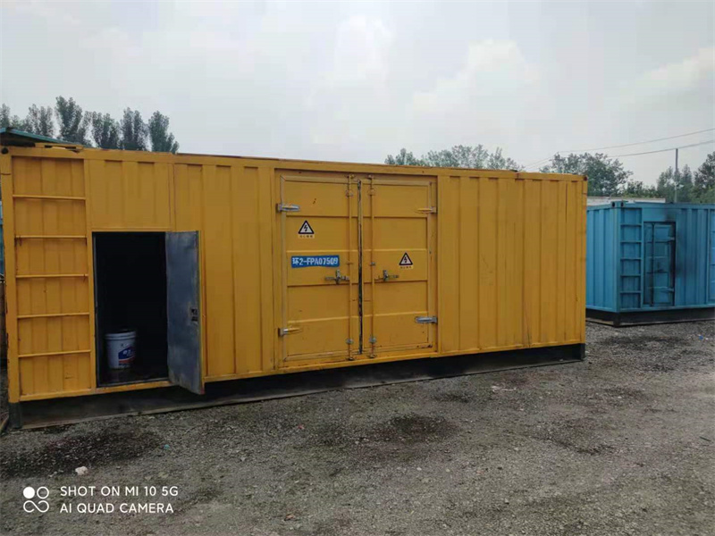 西乡塘200KW柴油发电机组需要配备什么型号的电缆线？