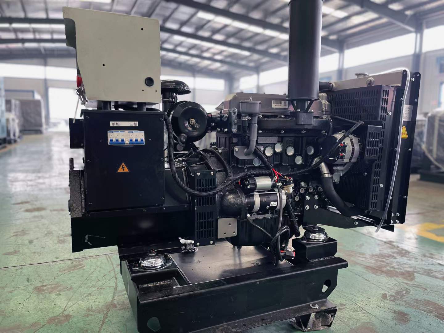 西乡塘如何降低电感性负载对发电机的影响？