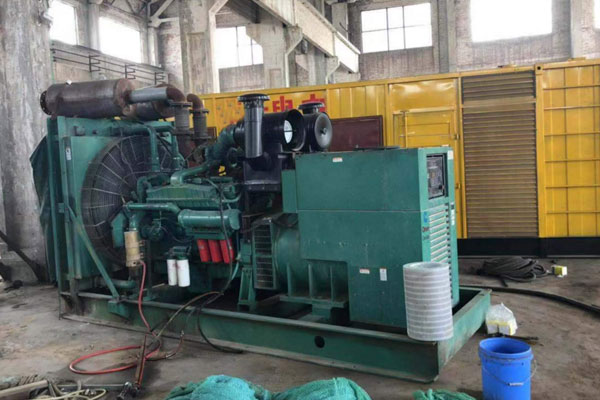 西乡塘发电机组的空气滤清器应该如何保养？