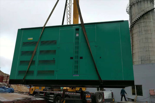 西乡塘柴油发电机组的保养周期？