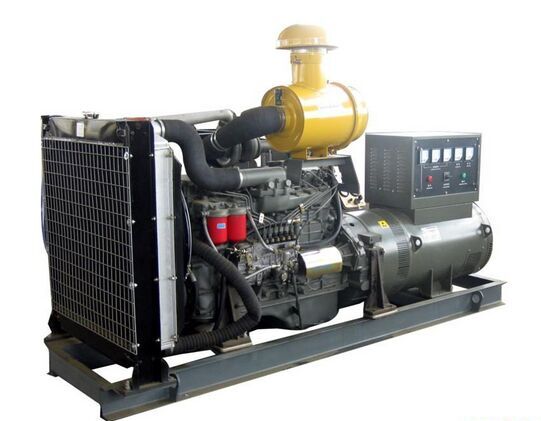 西乡塘汽油发电机组冬季保养时，燃油系统需要注意什么？