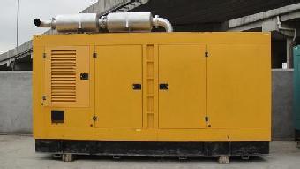 西乡塘柴油发电机组北方使用是否需要加装加热装置？