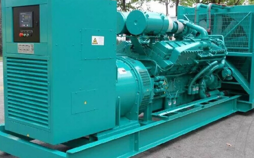 西乡塘柴油发电机组冬季使用中需要注意哪些事项?